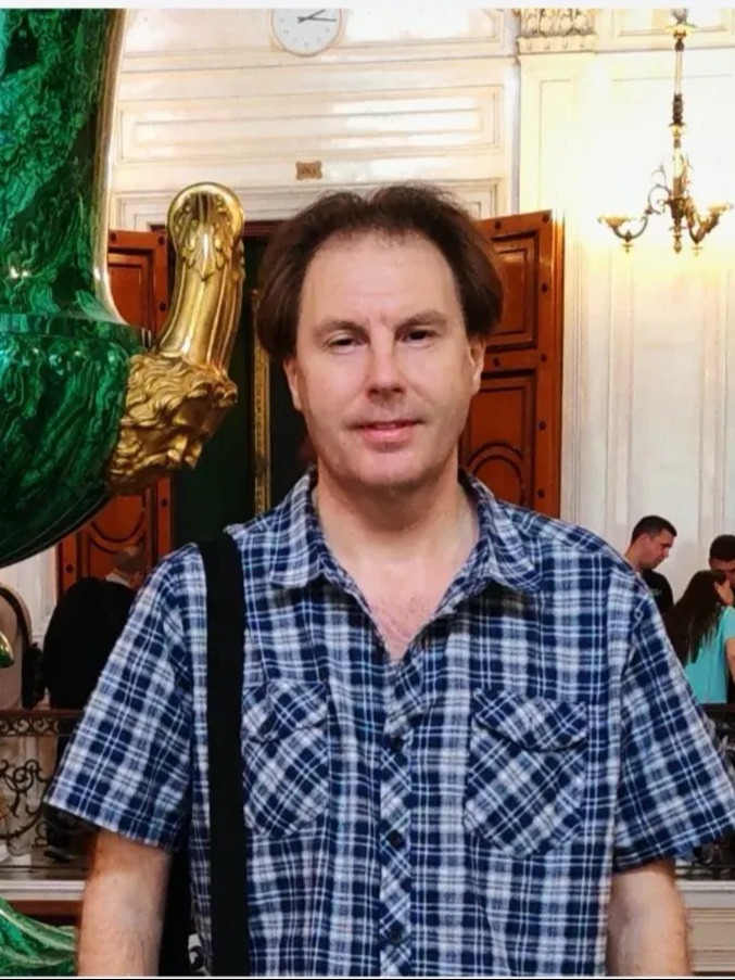 Валяев Денис Борисович.